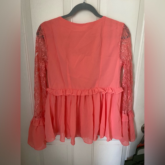 Coral Lace Bell Sleeve Blouse - Picture 3 of 5